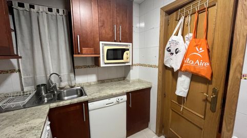 Foto 2 de Apartament de lloguer a Palos de Moguer, Madrid Capital