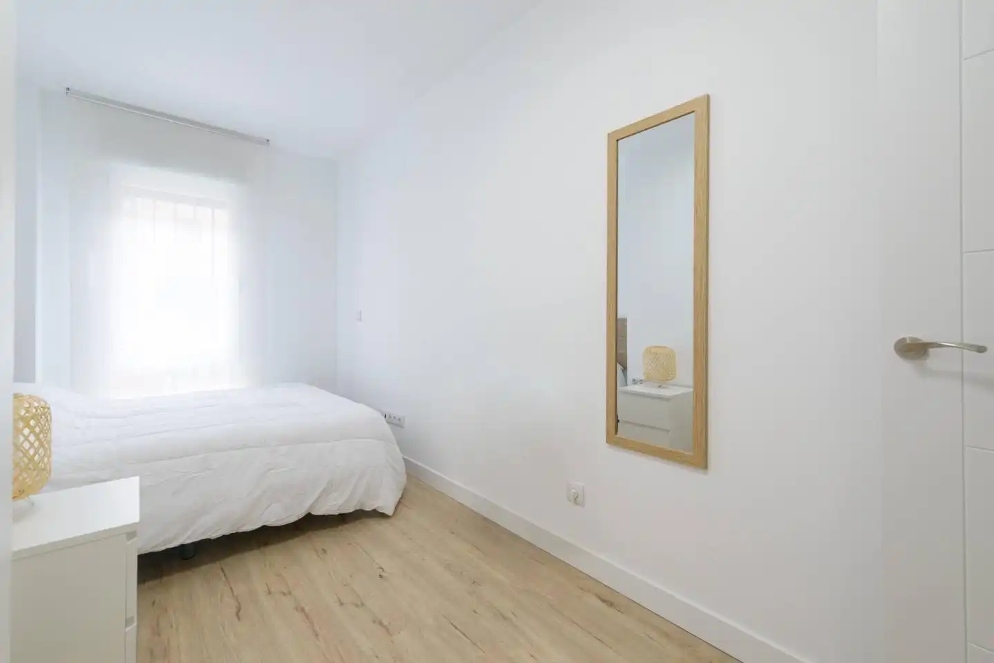Bedroom of Flat for rent in L'Hospitalet de Llobregat