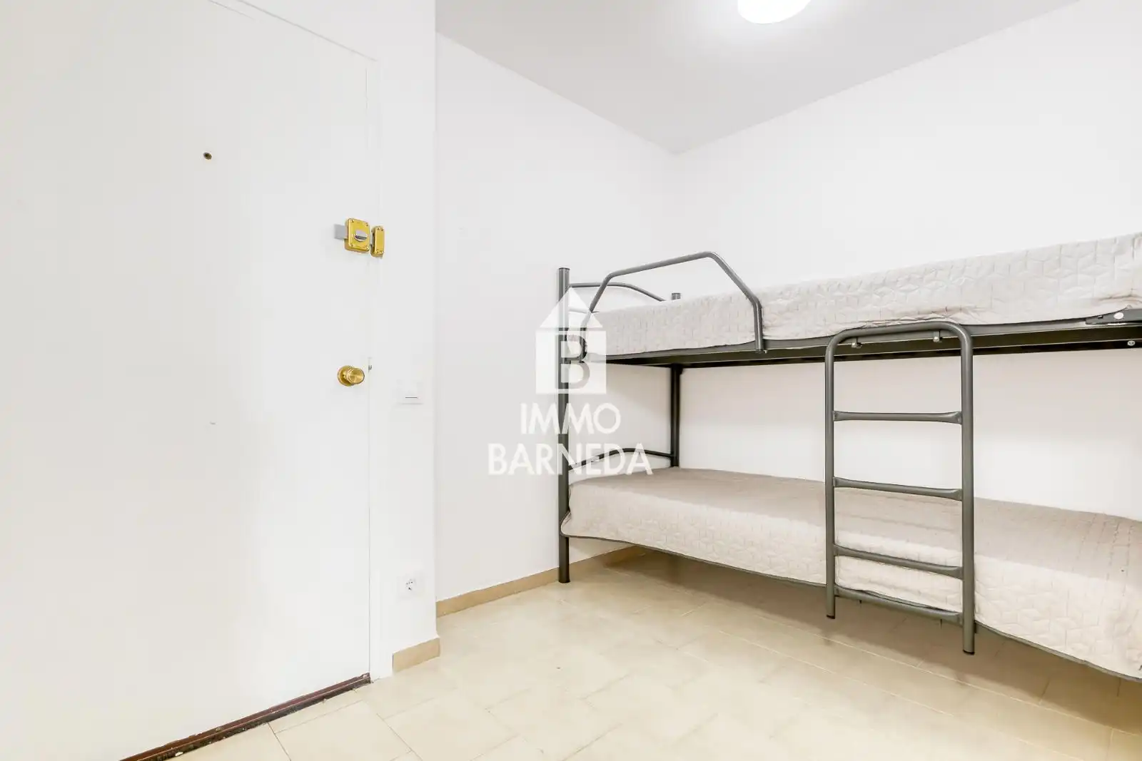 Schlafzimmer von Wohnung zum Verkauf in Empuriabrava mit Terrasse, Möbliert und Mikrowelle