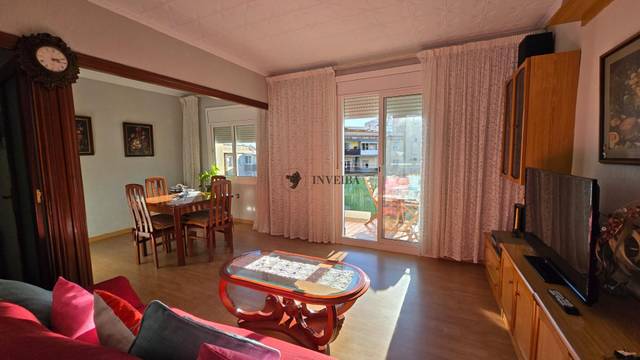 Piso en Venta en La Trinitat Nova