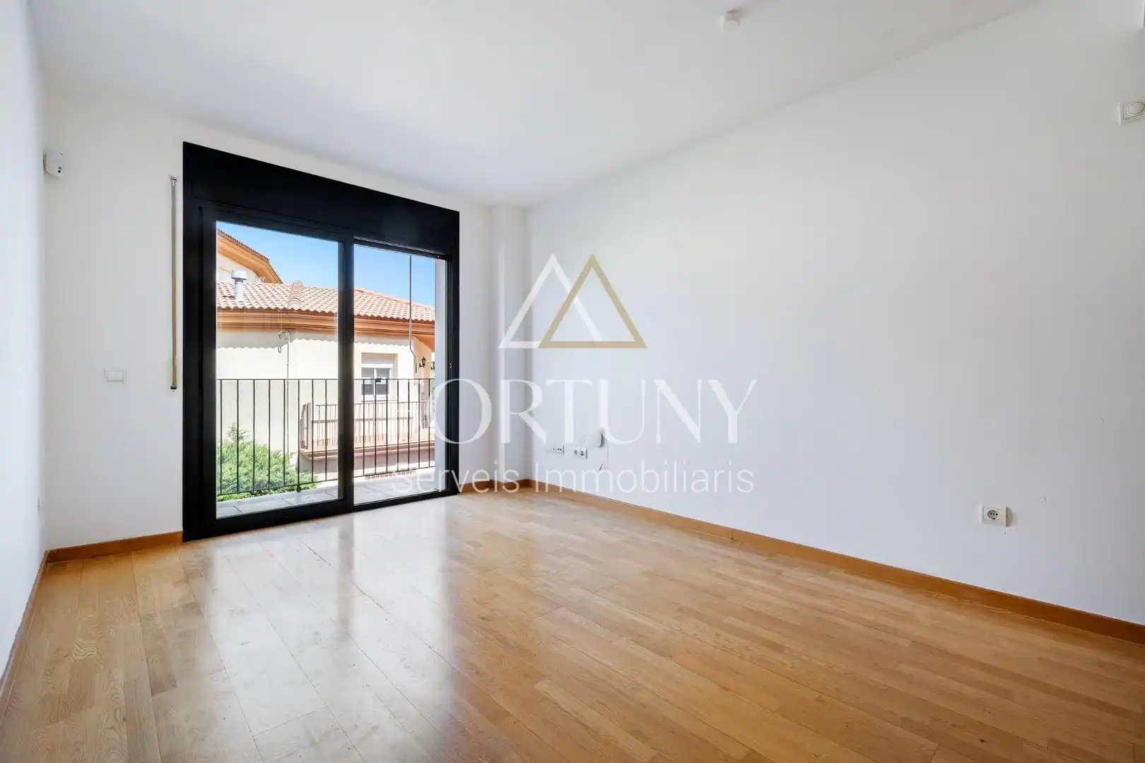 Bedroom of Flat for sale in Vinyols i els Arcs  with Storage room and Balcony