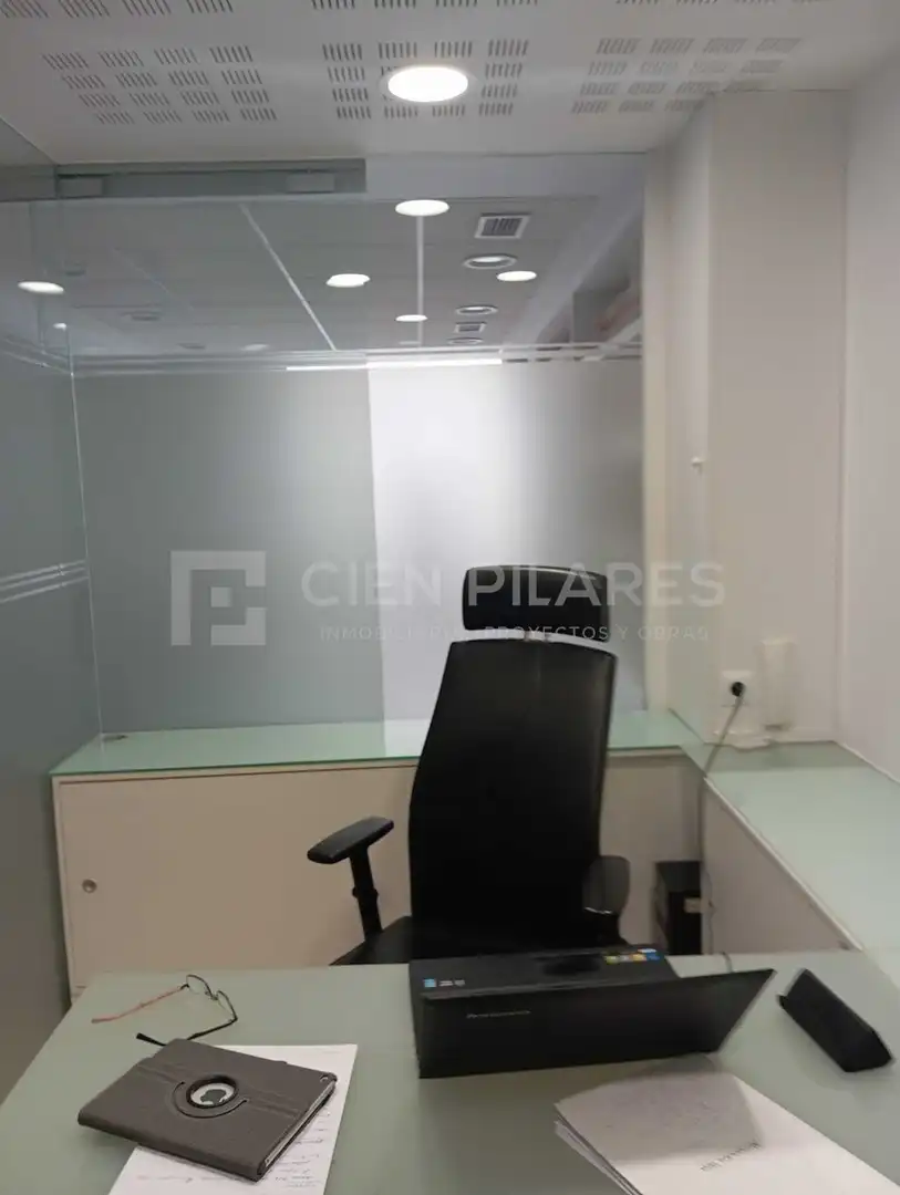 Ufficio con ascensore in vendita a GENERAL VARA DE REY, imagen 8