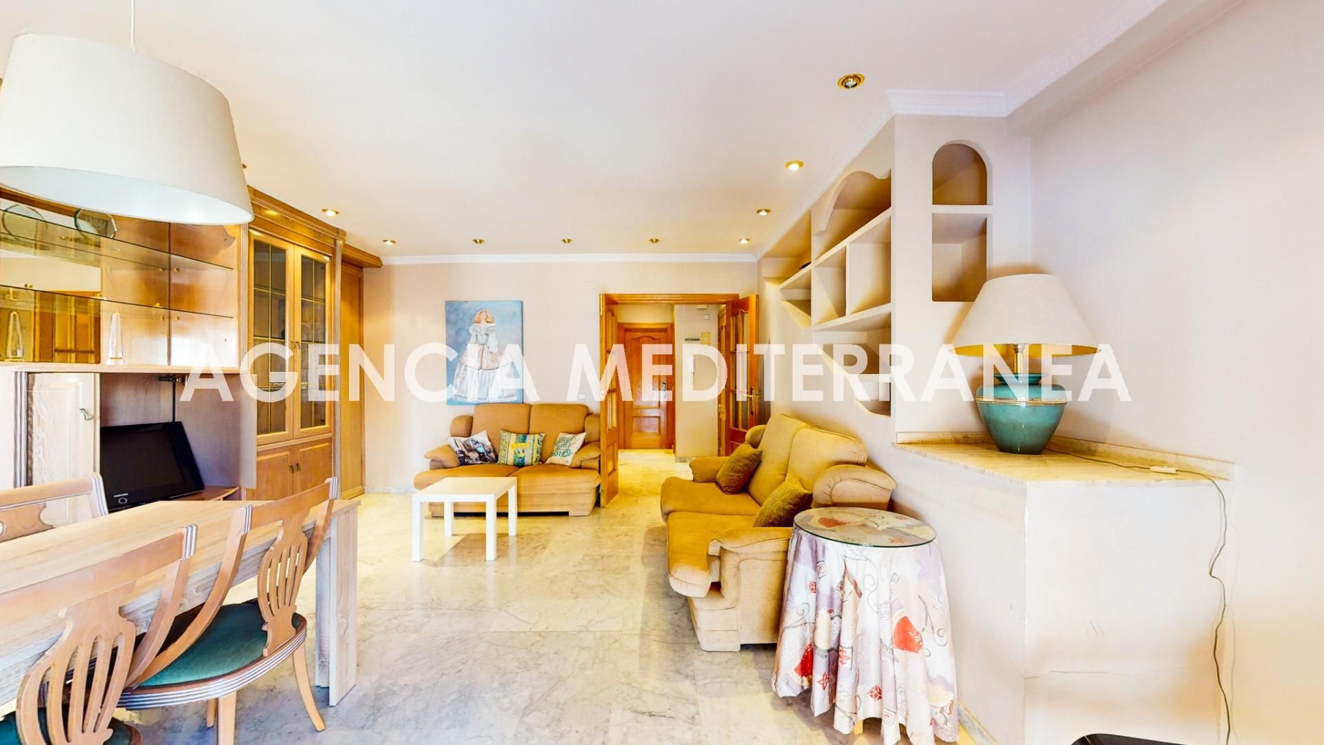 Duplex to rent in Burjassot  with Air Conditioner and Balcony