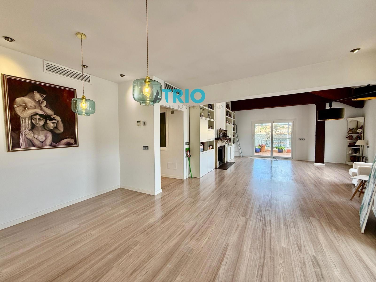 Living room of Attic for sale in  Palma de Mallorca  with Air Conditioner, Heating and Terrace