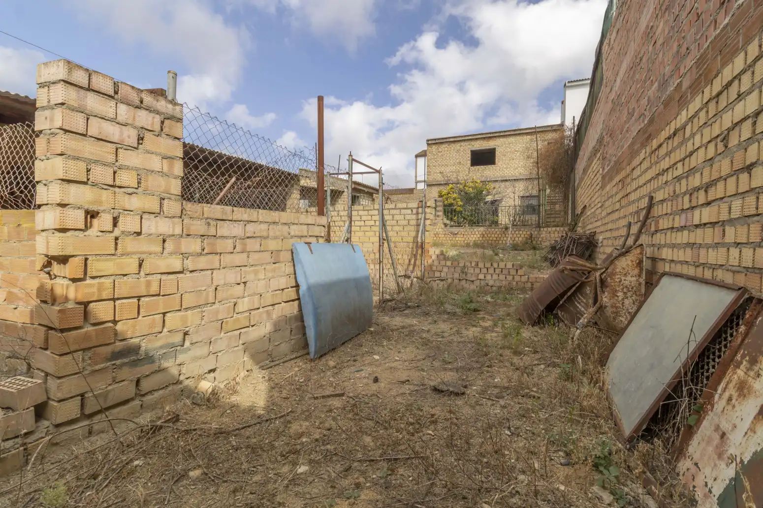 Detached homes for sale in Gerena  with Private garden and Swimming Pool