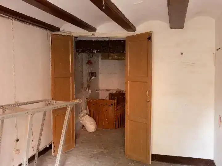 Flat for sale in  Valencia Capital  with Balcony