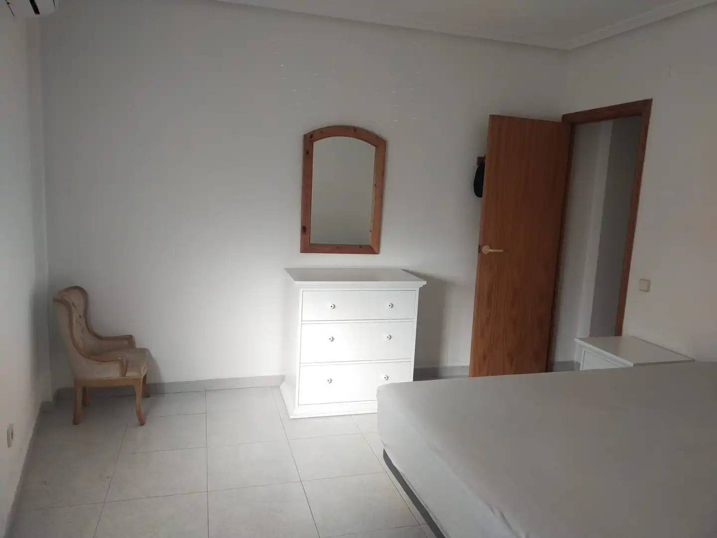 Bajo en venta en Los Cuarteros, imagen 5