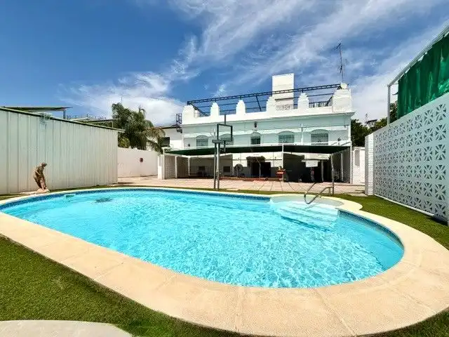 Piscina de Casa o xalet en venda en Norte-Sierra