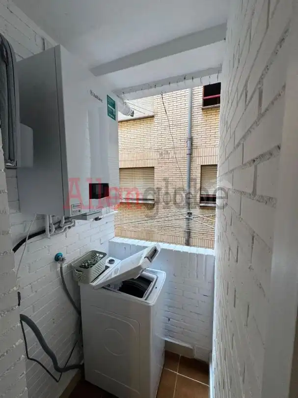Piso de alquiler en Calle Joaquín Blume, Fozaneldi - Tenderina