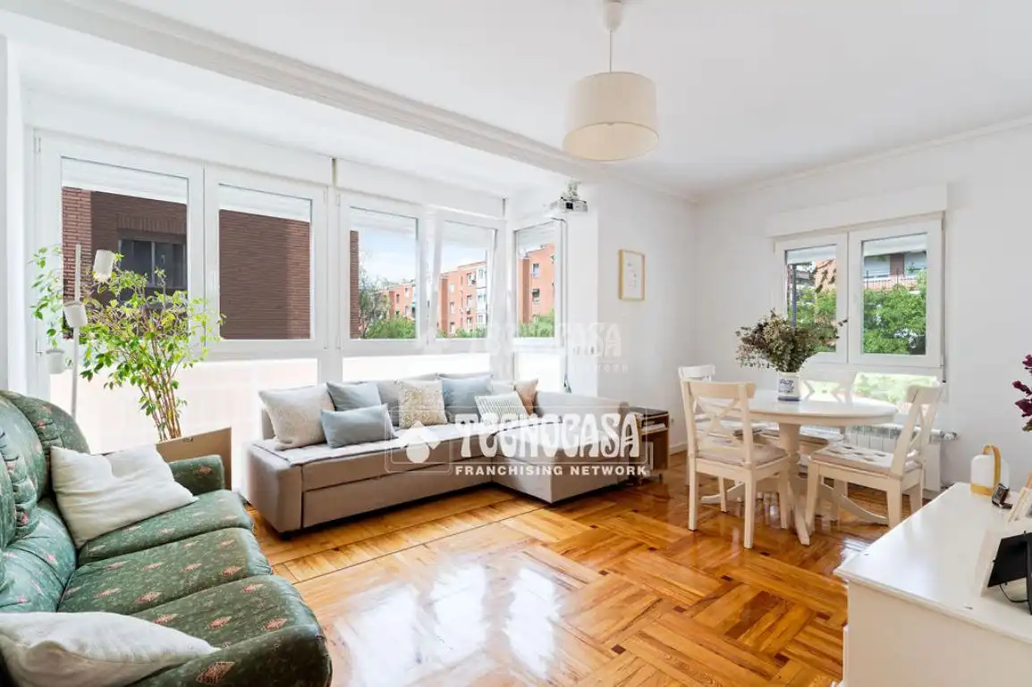 Sala de estar de Piso en venta en Madrid con Aire acondicionado, Calefacción y Parquet