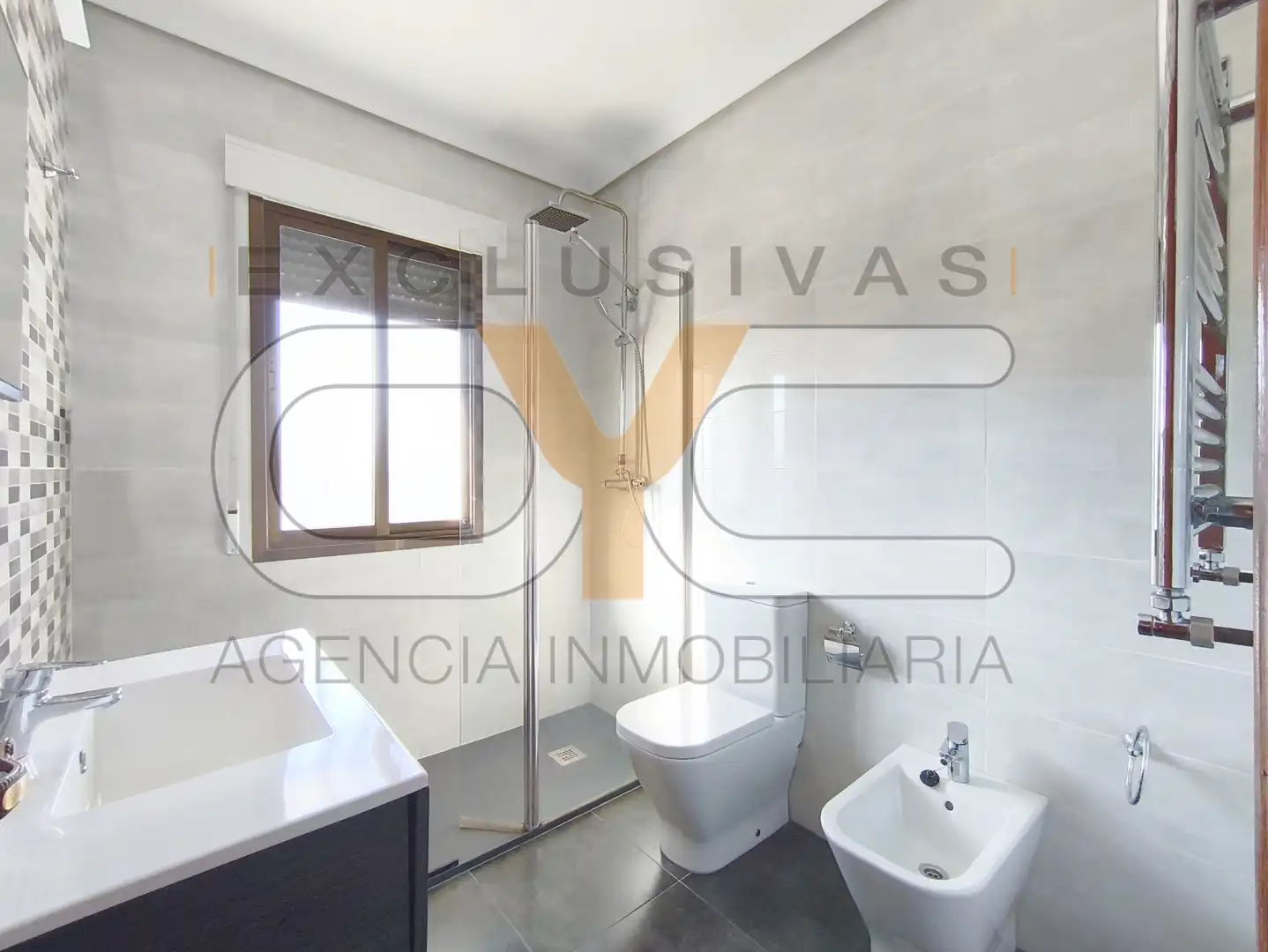 Baño de Casa o chalet en venta en Griñón con Calefacción, Jardín privado y Terraza