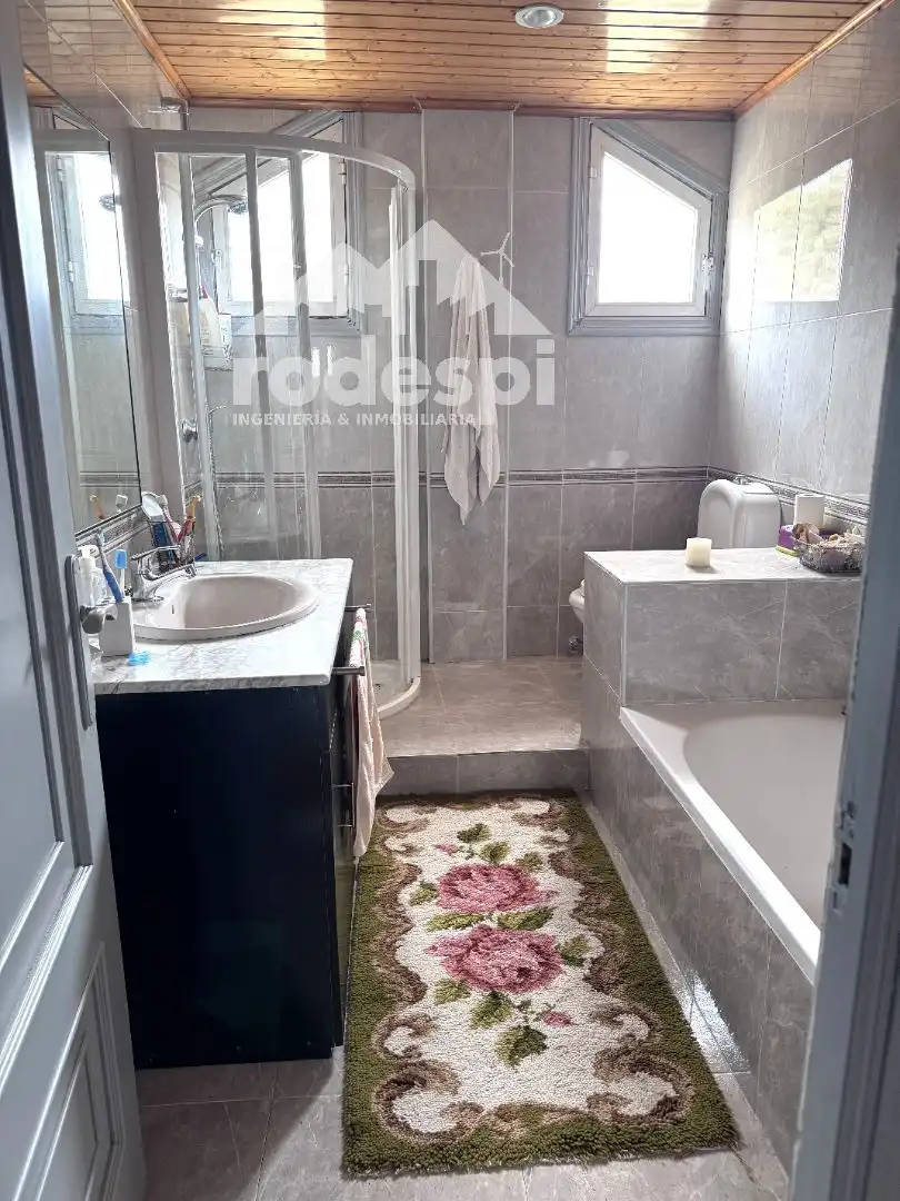 Bathroom of Houses for sale in Montederramo  with Heating, Storage room and Furnished