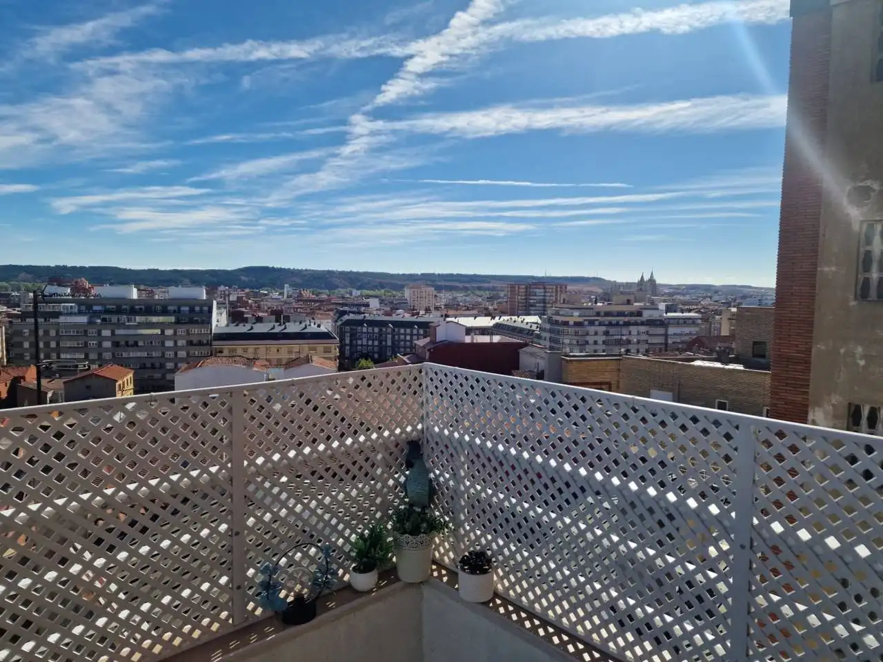 Terrasse von Dachboden zum Verkauf in León Capital  mit Heizung, Parkett und Terrasse