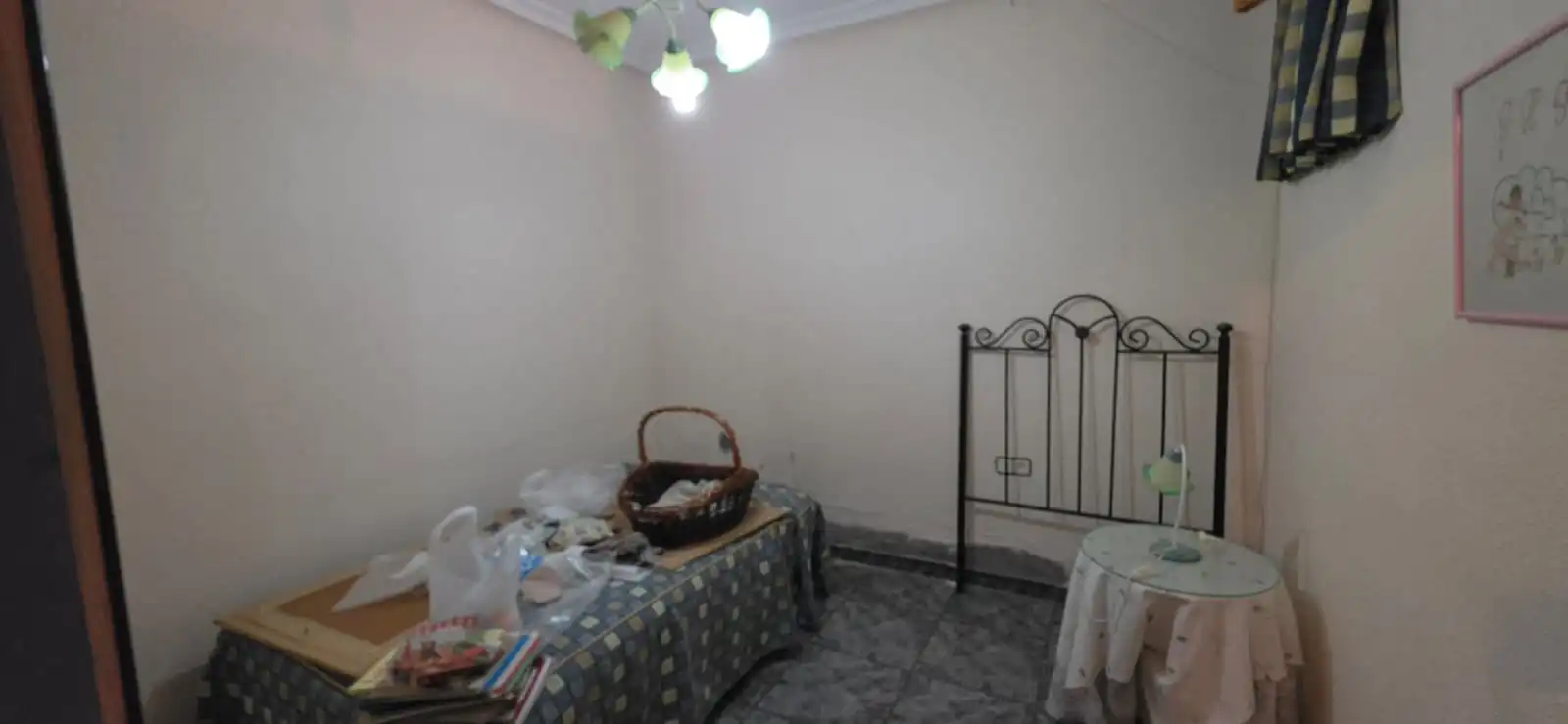 Casa o xalet en venda en Linares amb Terrassa, Traster i Forn