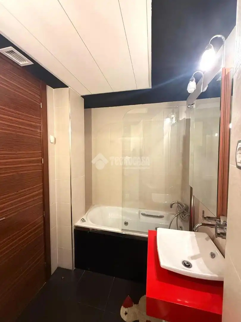Baño de Piso en venta en Talavera de la Reina con Aire acondicionado