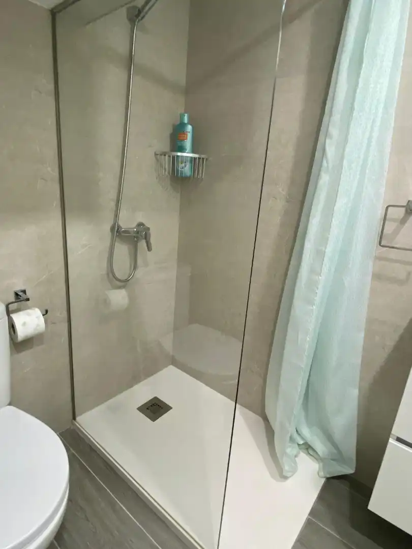 Baño de Dúplex en venta en La Manga del Mar Menor con Aire acondicionado, Calefacción y Jardín privado