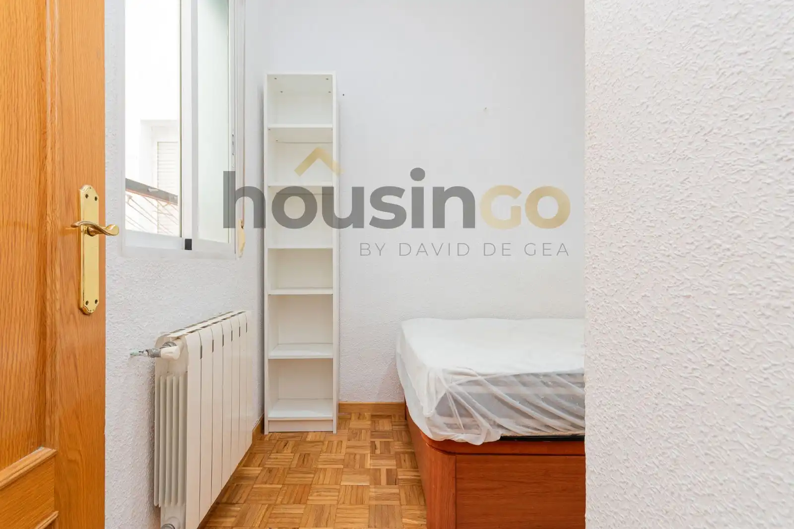 Bedroom of Flat for rent in Madrid  with Heating and Furnished