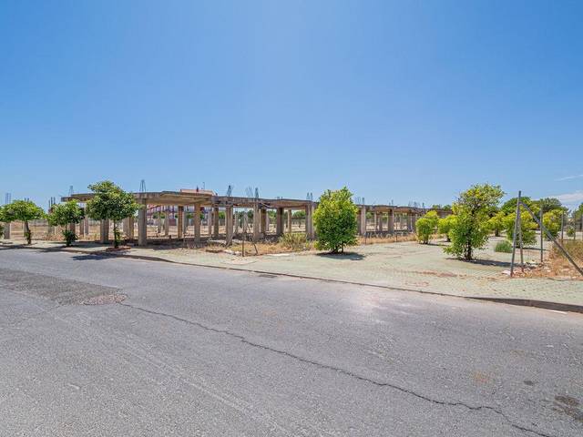 Edificio en Venta en Calle C, 2 en Corrales