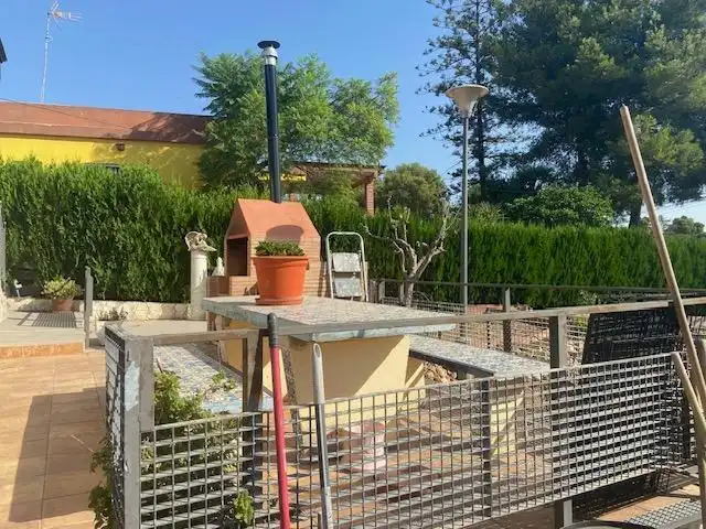 Jardín de Casa o chalet en venta en Chiva con Calefacción, Jardín privado y Piscina