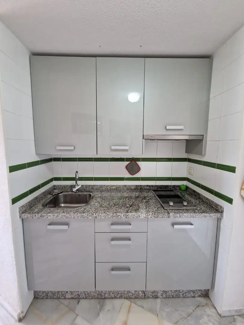 Cocina de Estudio en venta en Torrox con Aire acondicionado, Calefacción y Terraza