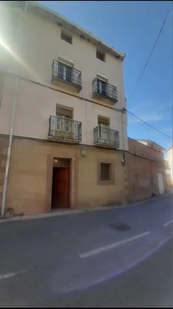 Exterior view of Houses for sale in Arenzana de Abajo  with Heating, Terrace and Storage room