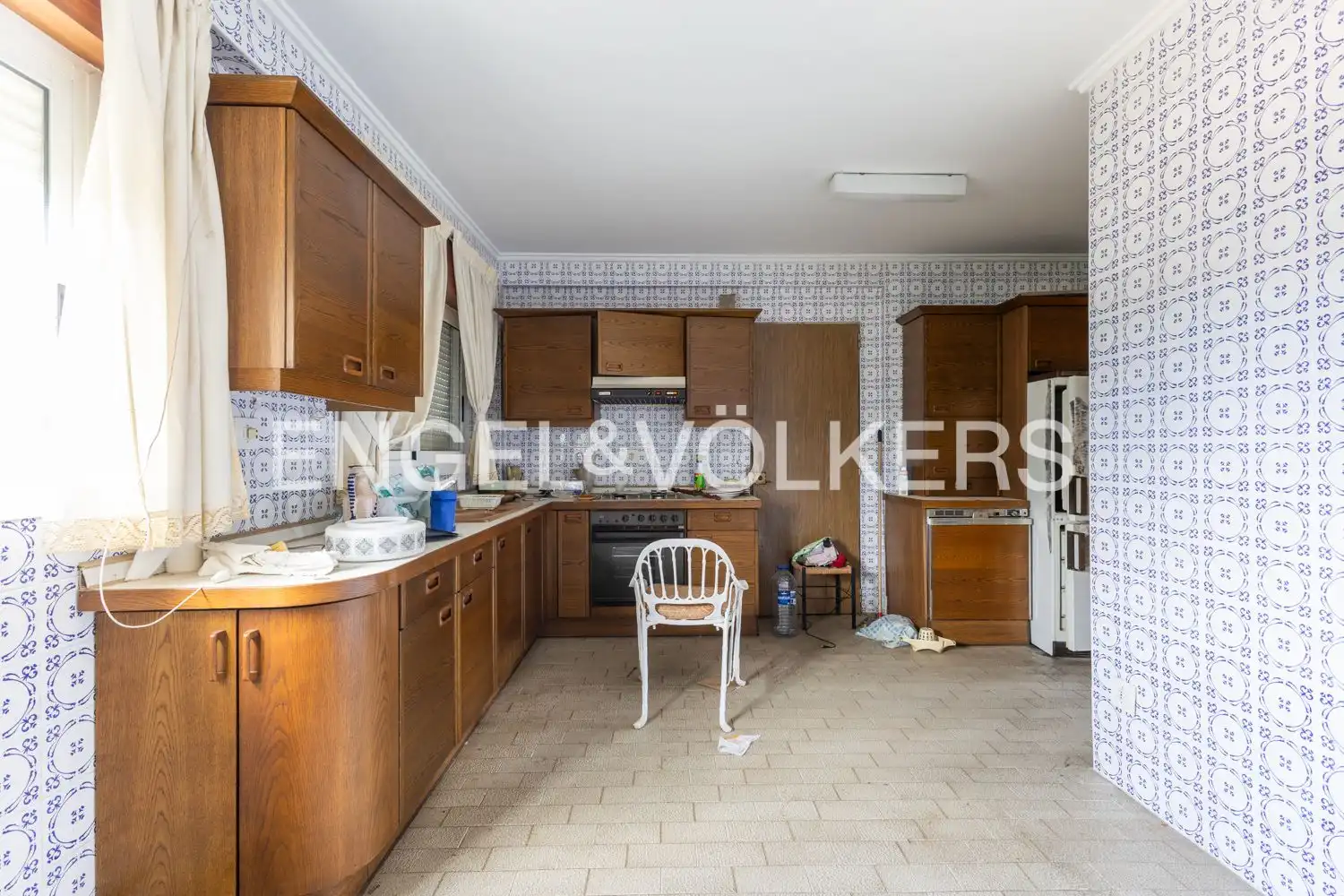 Cuina de Casa o xalet en venda en Paterna amb Calefacció, Jardí privat i Terrassa