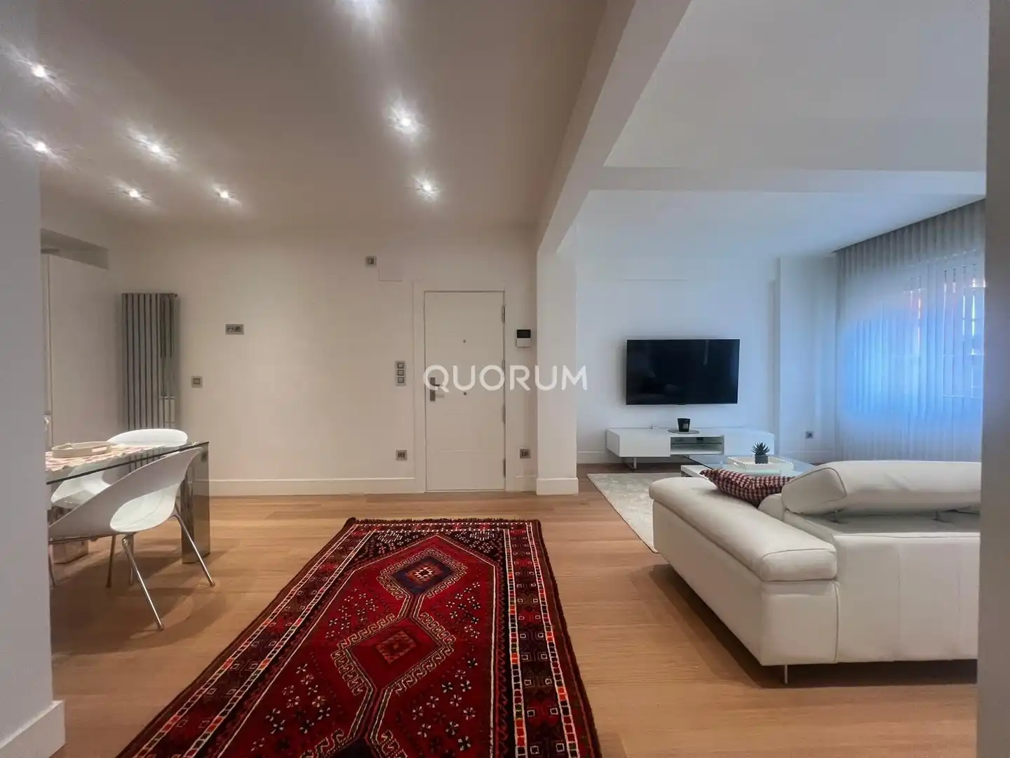 Living room of Flat for rent in Bilbao   with Heating and Furnished