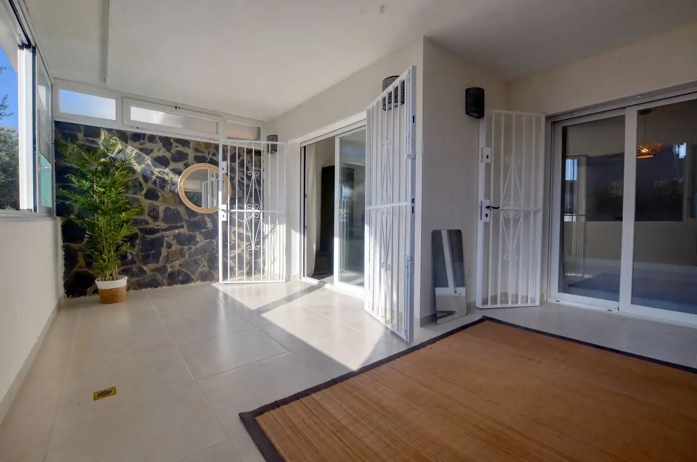 Apartments for sale in Empuriabrava  with Air Conditioner, Heating and Terrace