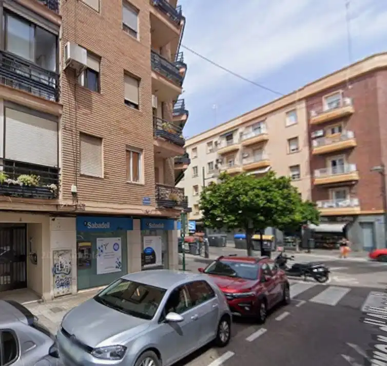 Business premises for sale in Carrer d'Albocàsser