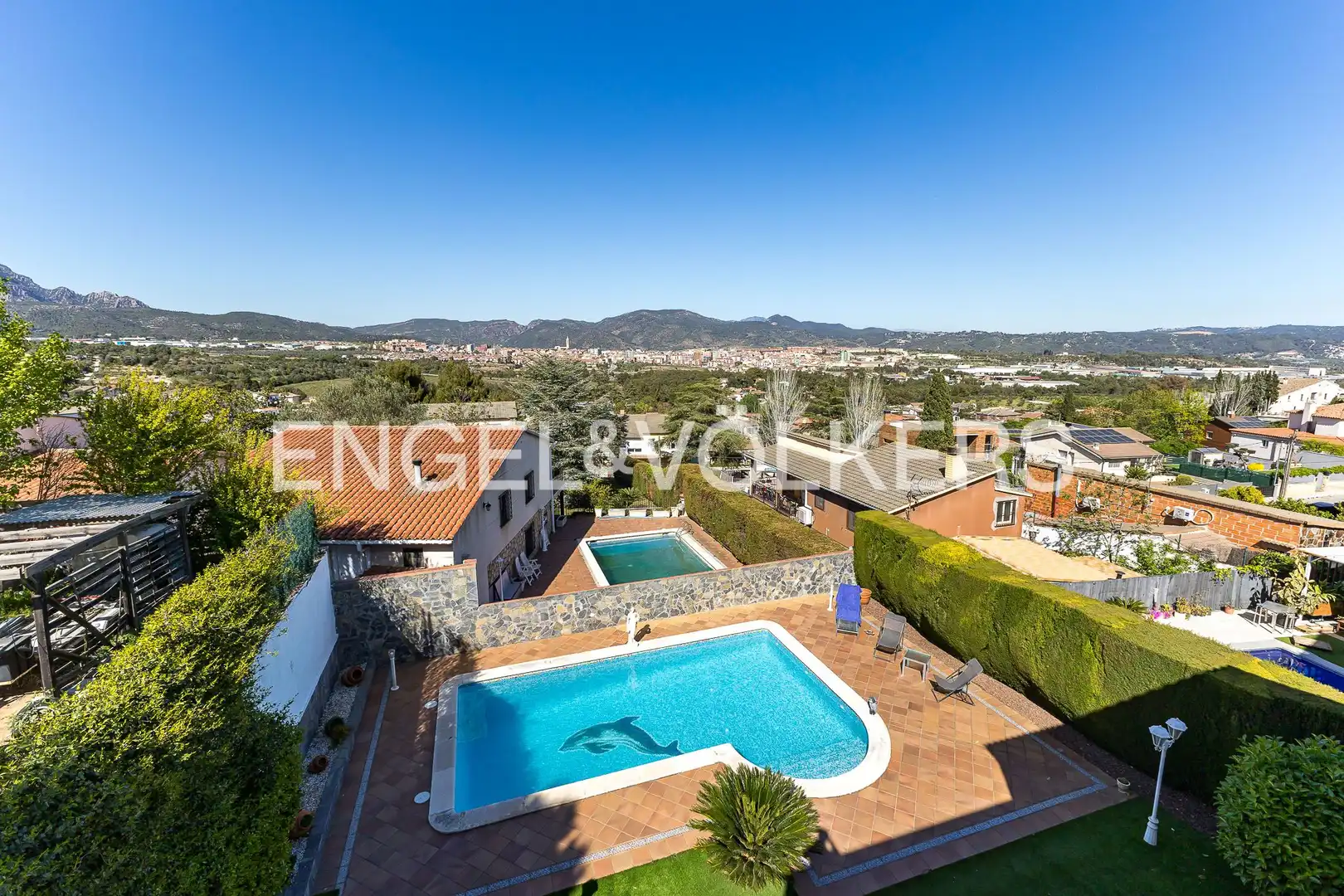 Piscina de Casa o chalet en venta en Esparreguera con Aire acondicionado, Calefacción y Jardín privado