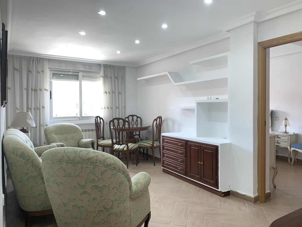 Living room of Flat to rent in  Madrid Capital  with Heating and Furnished