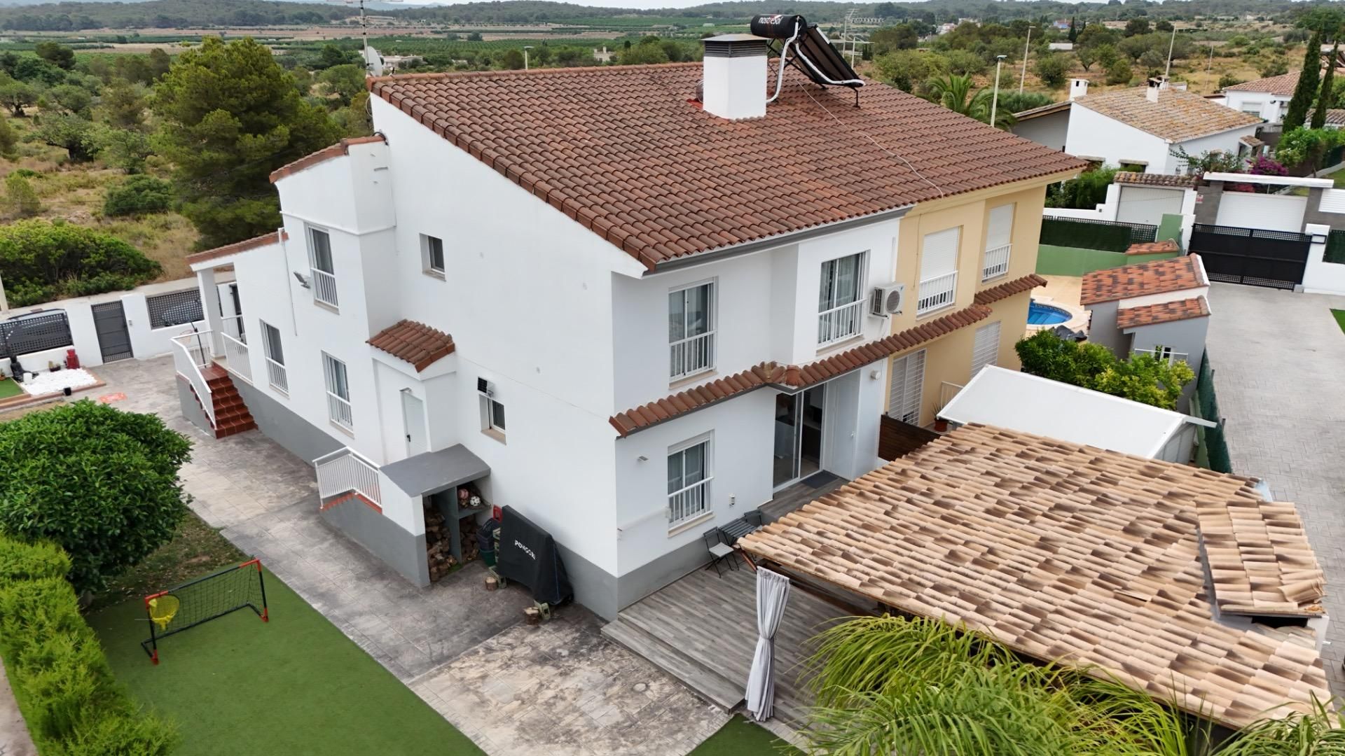 Jardí de Casa o xalet en venda en Llíria amb Aire condicionat, Terrassa i Traster