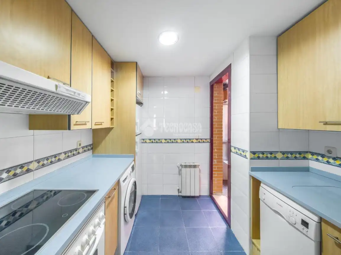 Kitchen of Flat for sale in Madrid  with Air Conditioner, Heating and Storage room