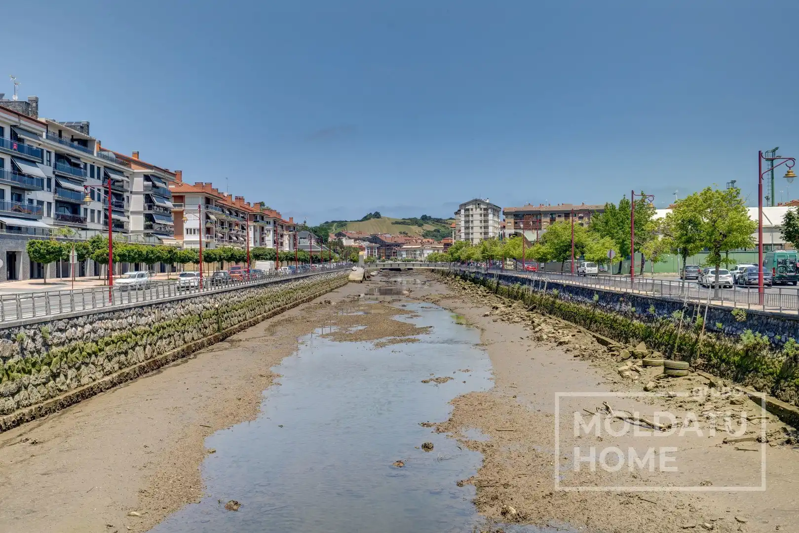 Außenansicht von Wohnung zum Verkauf in Zumaia mit Terrasse