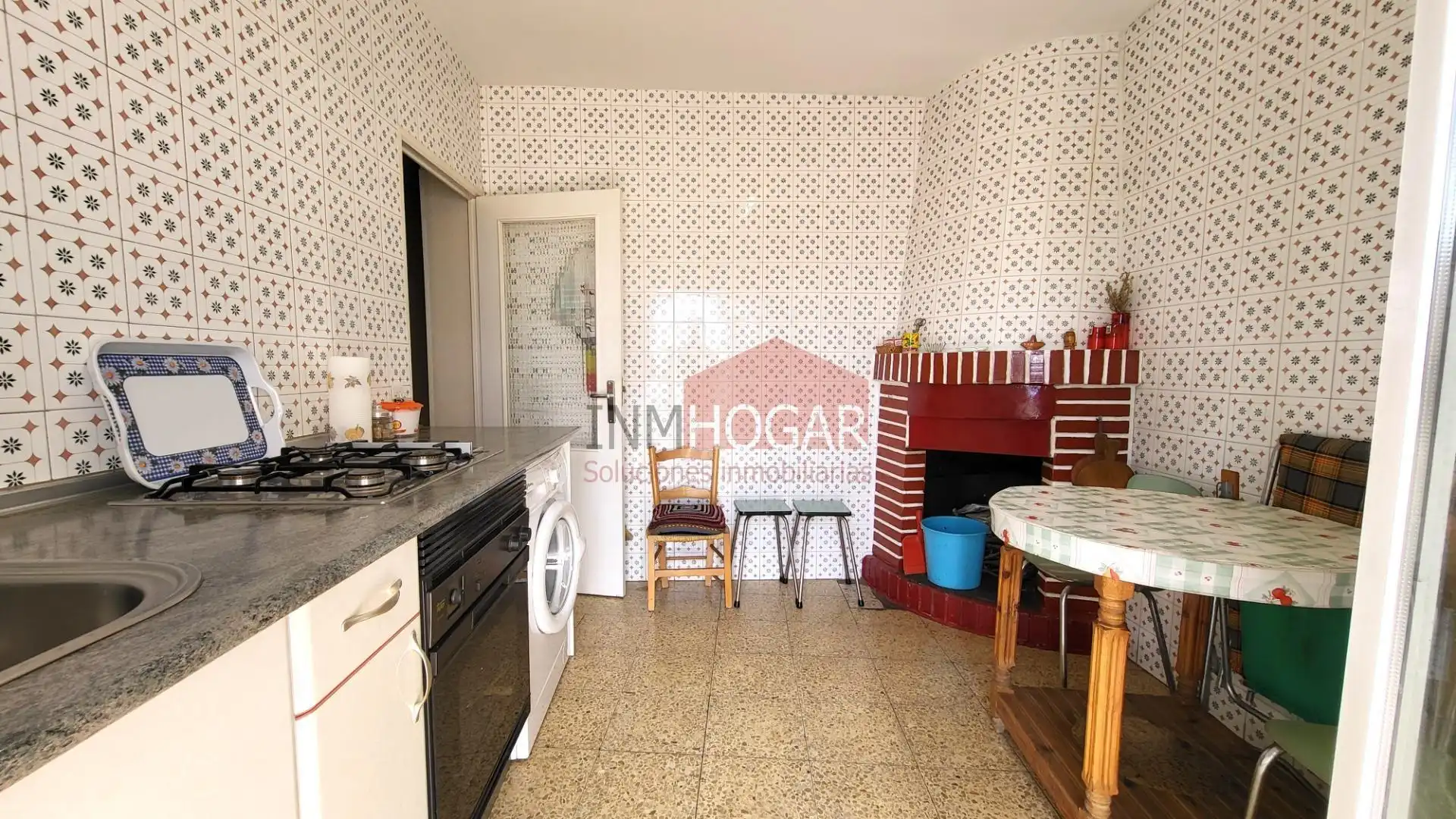 Kitchen of Flat for sale in Navalmoral  with Terrace, Storage room and Furnished