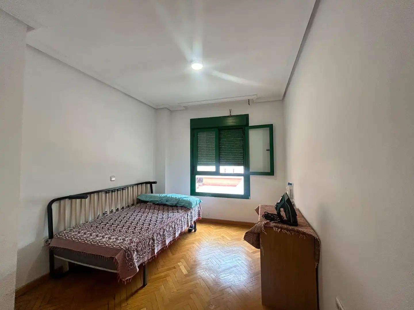 Schlafzimmer von Wohnung zum Verkauf in Parla mit Klimaanlage, Heizung und Abstellraum