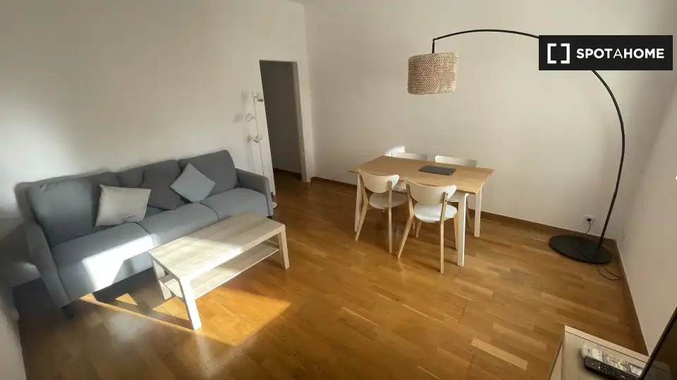 Piso con terraza en alquiler en Eixample, imagen 2