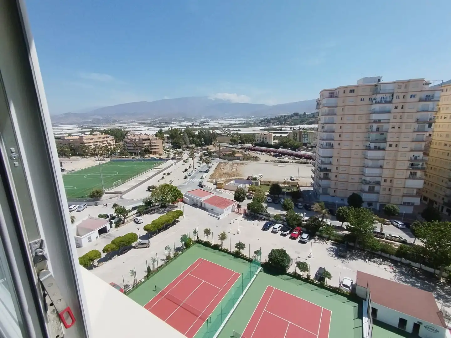 Vista exterior de Apartamento de alquiler en Torrenueva Costa con Jardín privado, Terraza y Amueblado