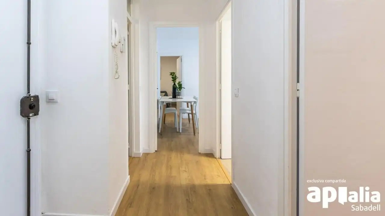 Piso en venta en Sabadell con Aire acondicionado, Calefacción y Parquet