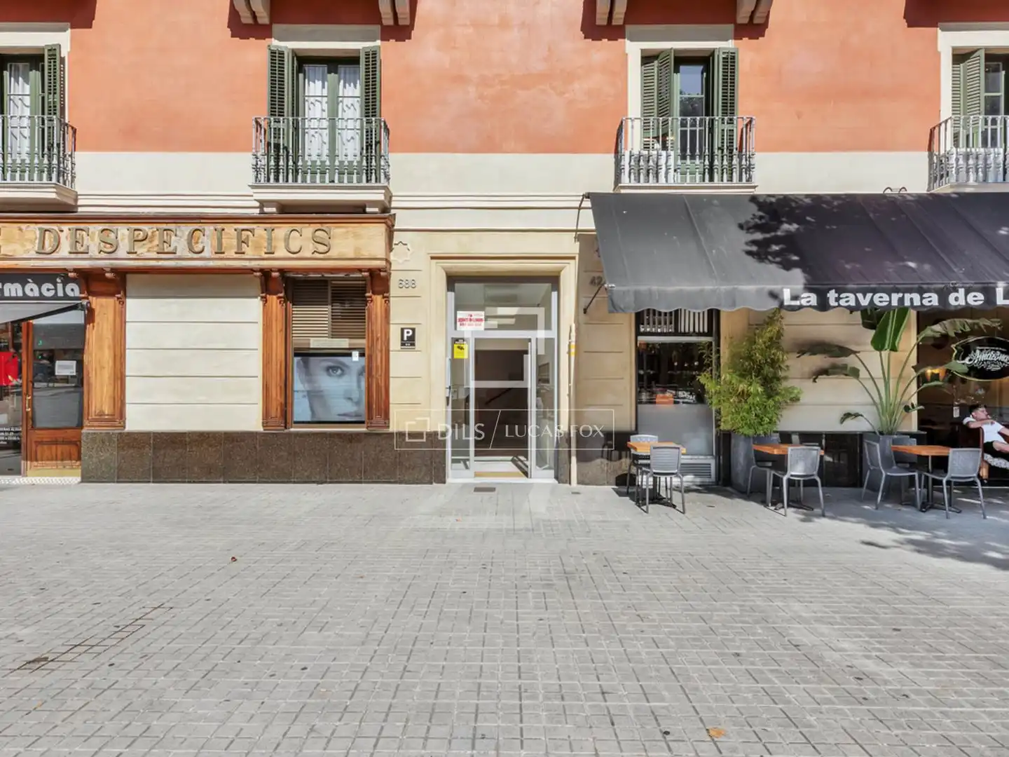 Exterior view of Attic for sale in Barcelona  with Air Conditioner, Heating and Parquet flooring