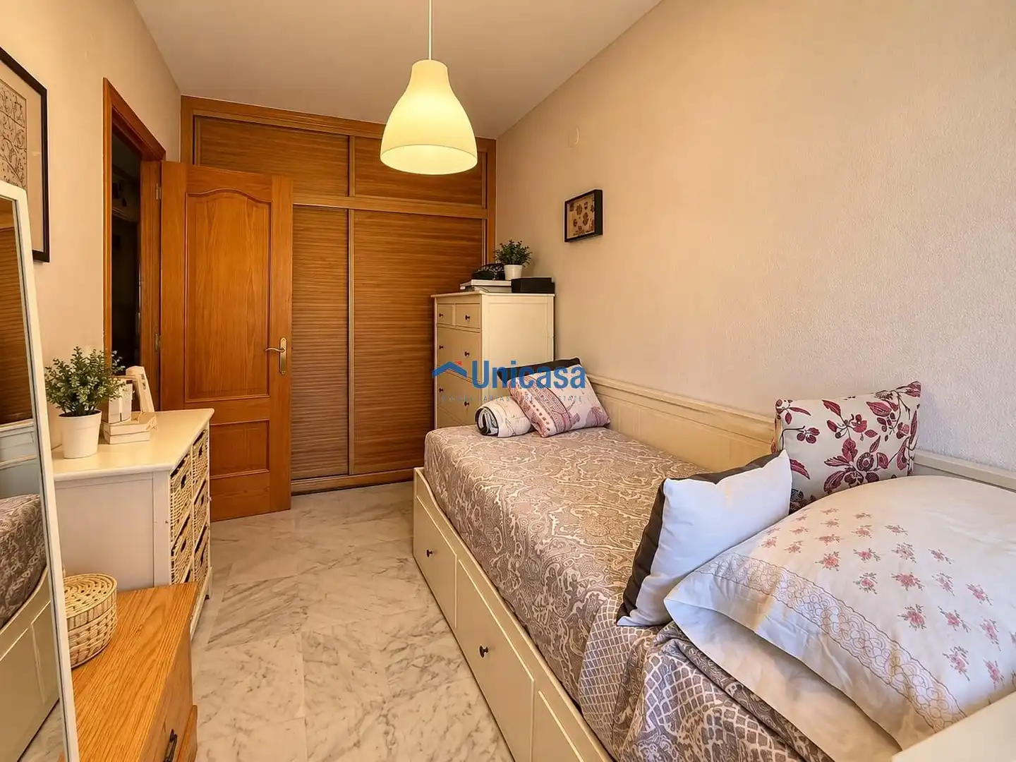 Habitación de Casa adosada en venta en Cruz de Humilladero