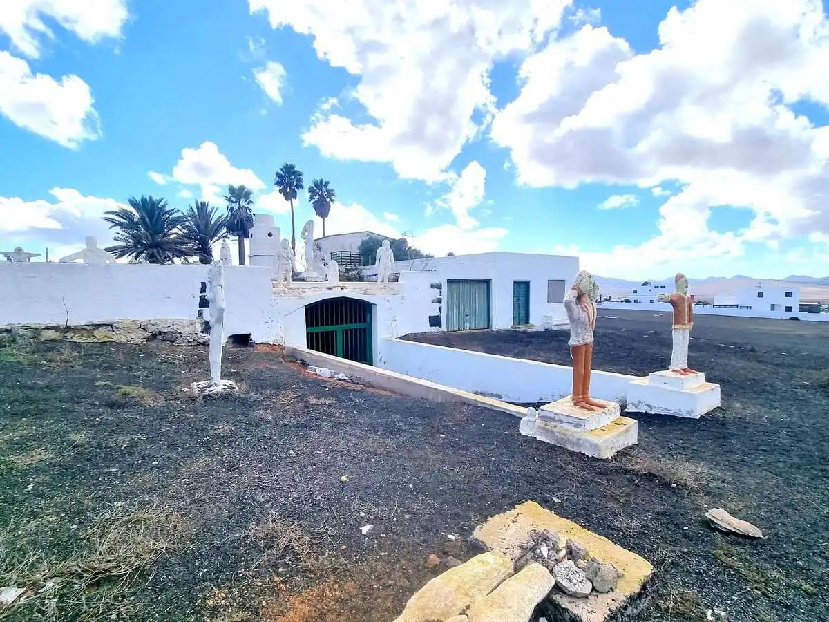 Finca rústica en venta en Villa de Teguise