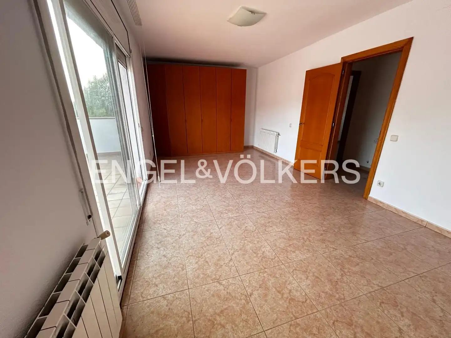 Country house zur Miete in Vilalba Sasserra mit Heizung, Privatgarten und Terrasse