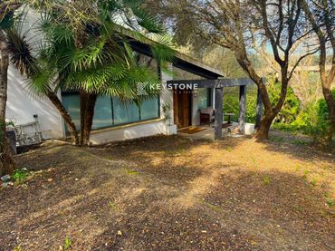 Country house for sale in N/A