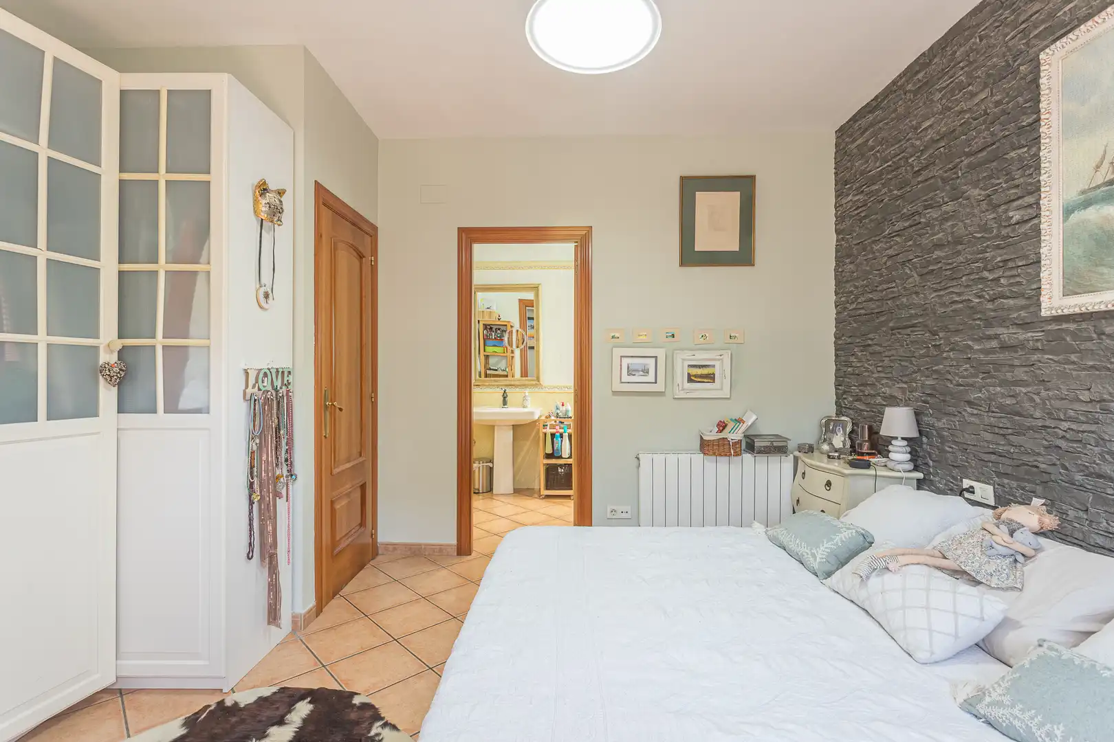 Habitación de Casa o chalet en venta en Gavà con Calefacción, Piscina y Horno