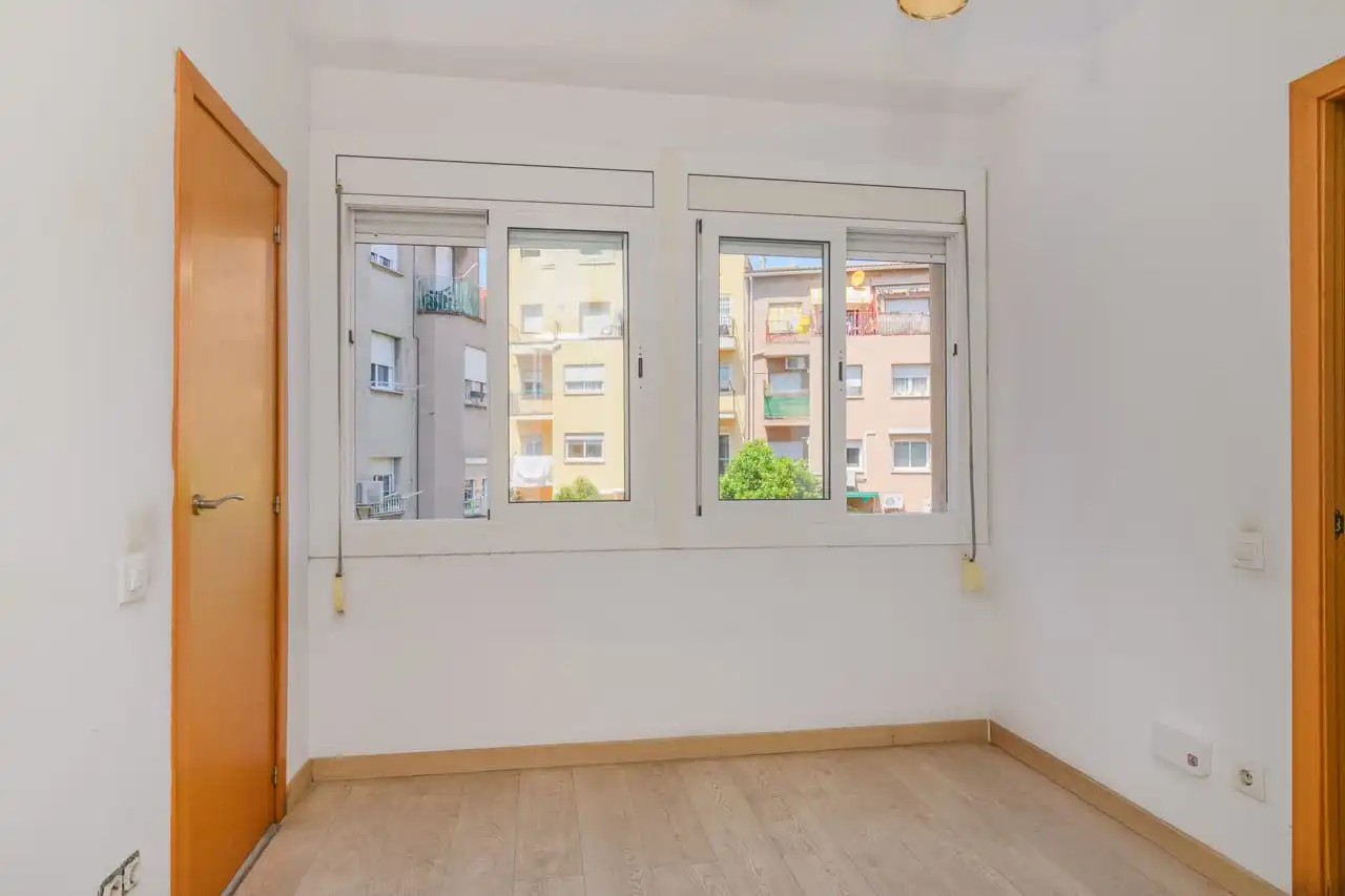 Habitación de Ático en venta en Barcelona con Parquet, Terraza y Trastero