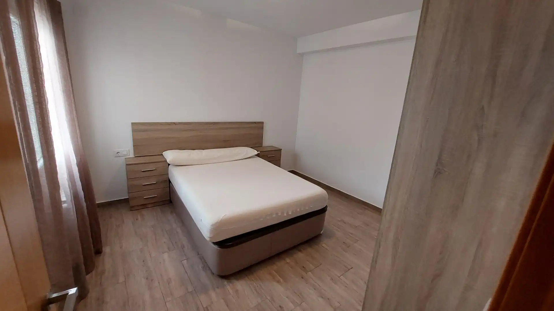 Bedroom of Flat for rent in Plasencia  with Air Conditioner, Heating and Furnished