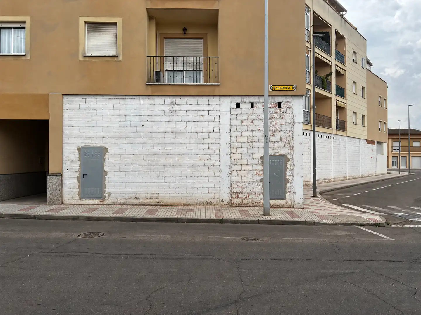 Local comercial en venta en Villanueva 105, imagen 2