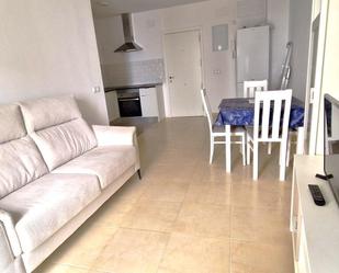 Sala d'estar de Apartament de lloguer en  Cádiz Capital amb Balcó