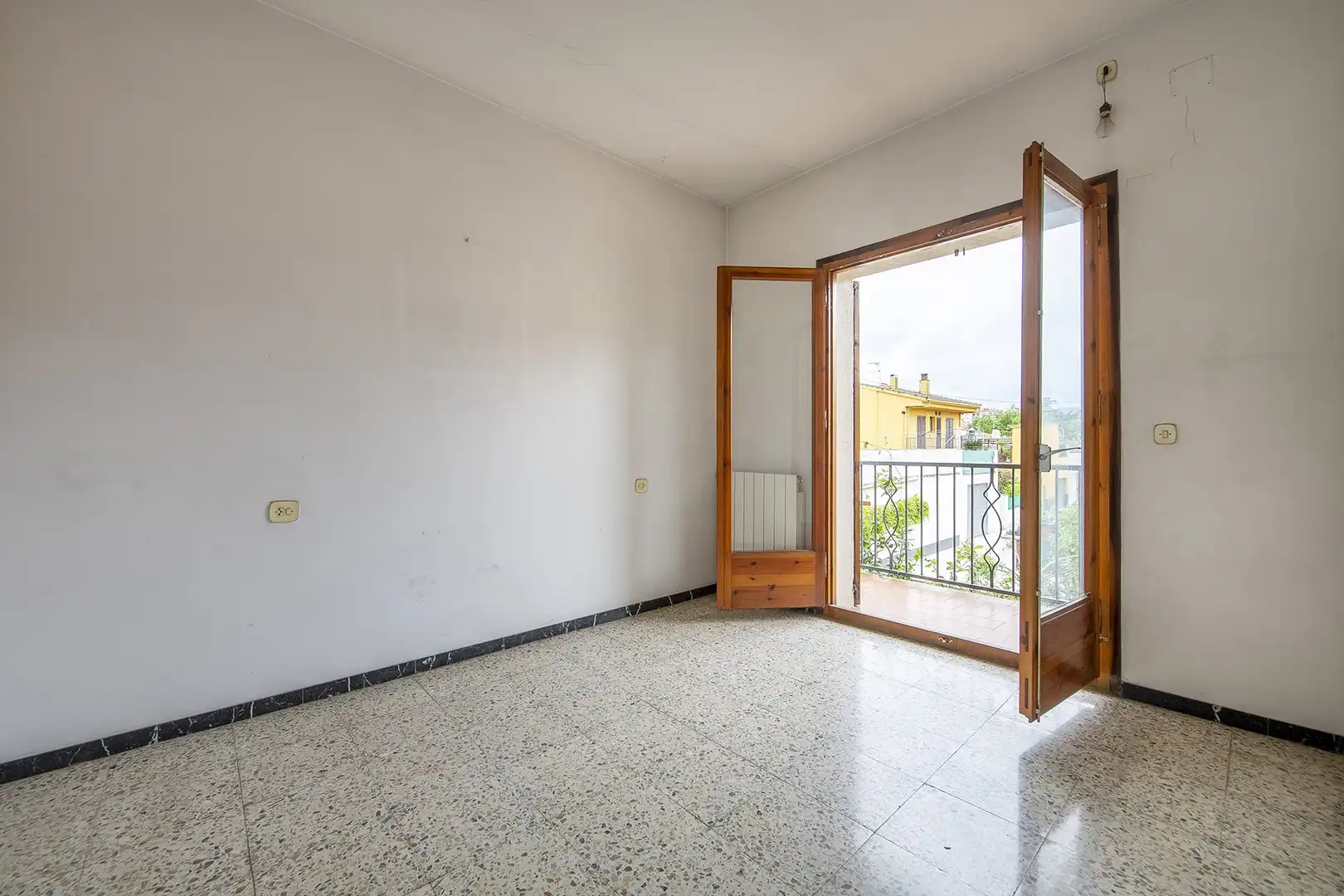 Terrasse von Einfamilien-Reihenhaus zum Verkauf in Banyoles mit Heizung, Terrasse und Balkon